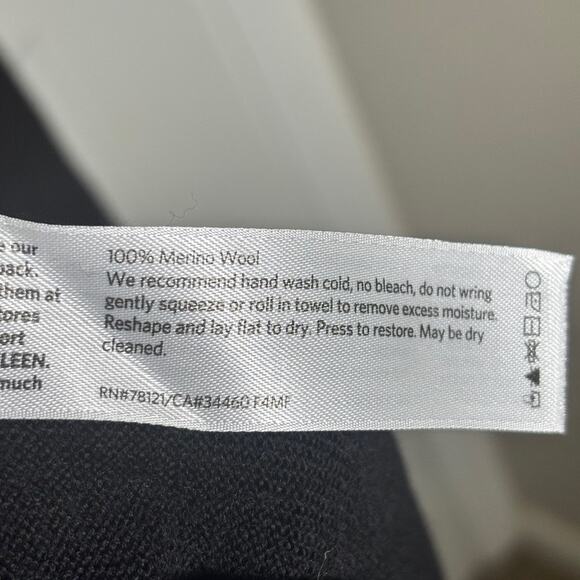 Eileen Fisher Asymmetrical Off Shoulder Merino Wool sweater Dress Tunic Size M - Picture 7 of 7